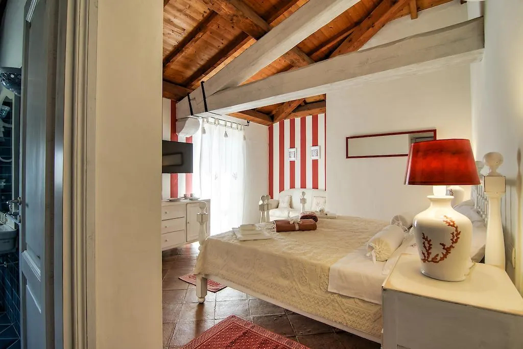 بورتو روتوندو Domus Corallia-Luxury Rooms